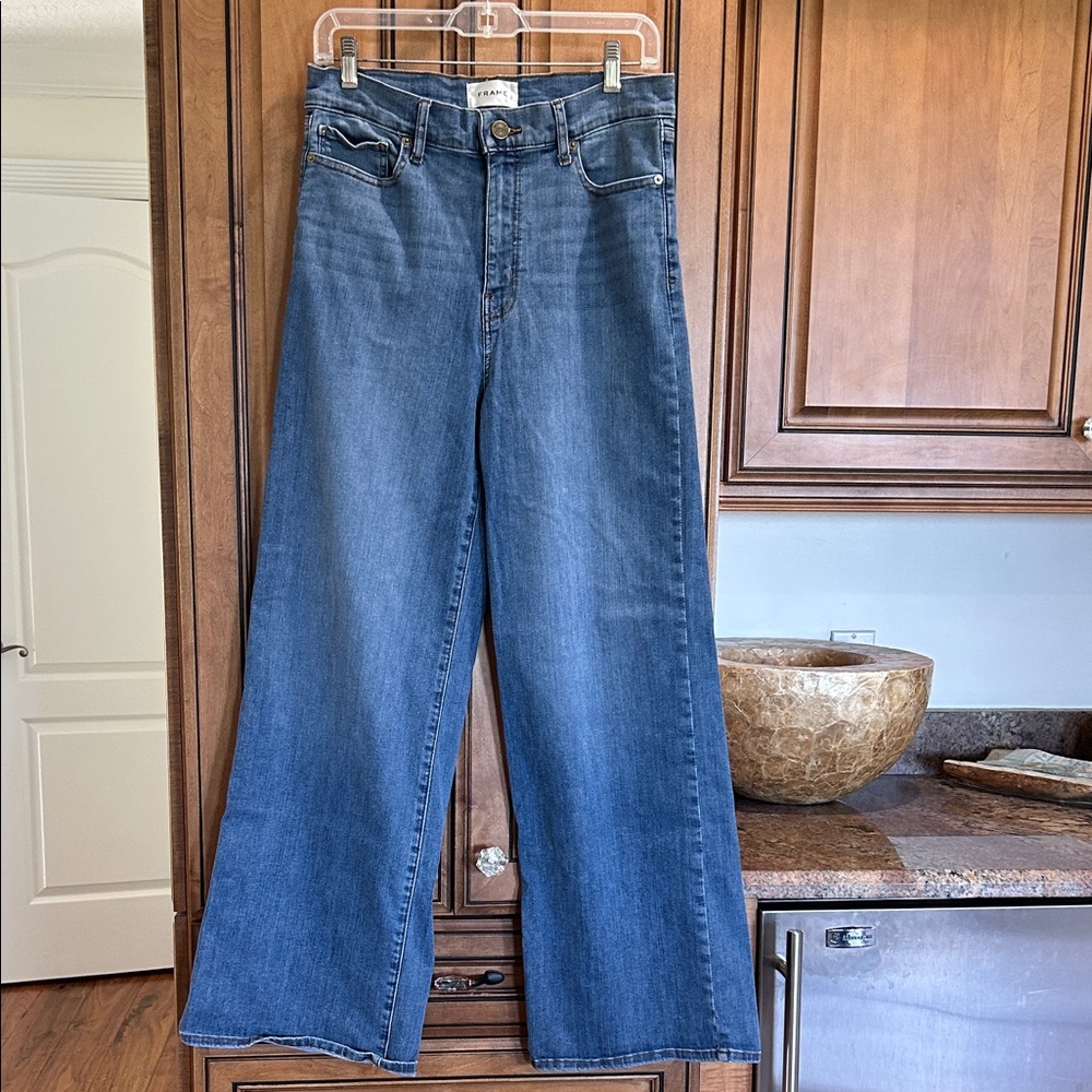 Frame Denim Wide-Leg Jeans in Medium Blue Wash